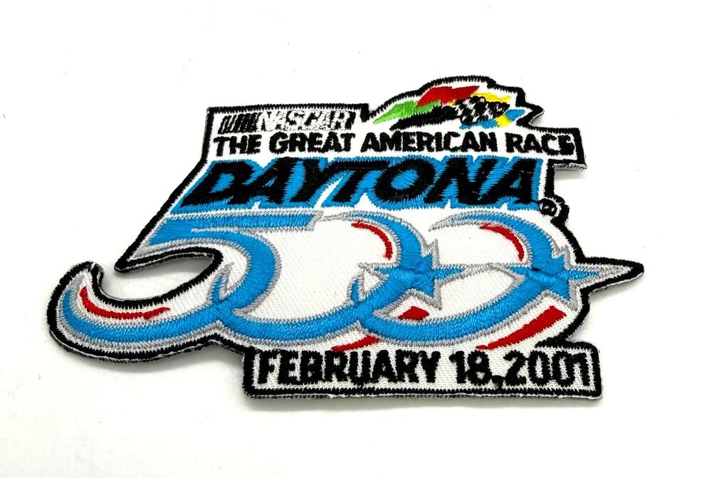 Vintage Feb 18 2001 Daytona 500 Embroidered NASCAR Souvenir Patch 3.5” x 2.25”